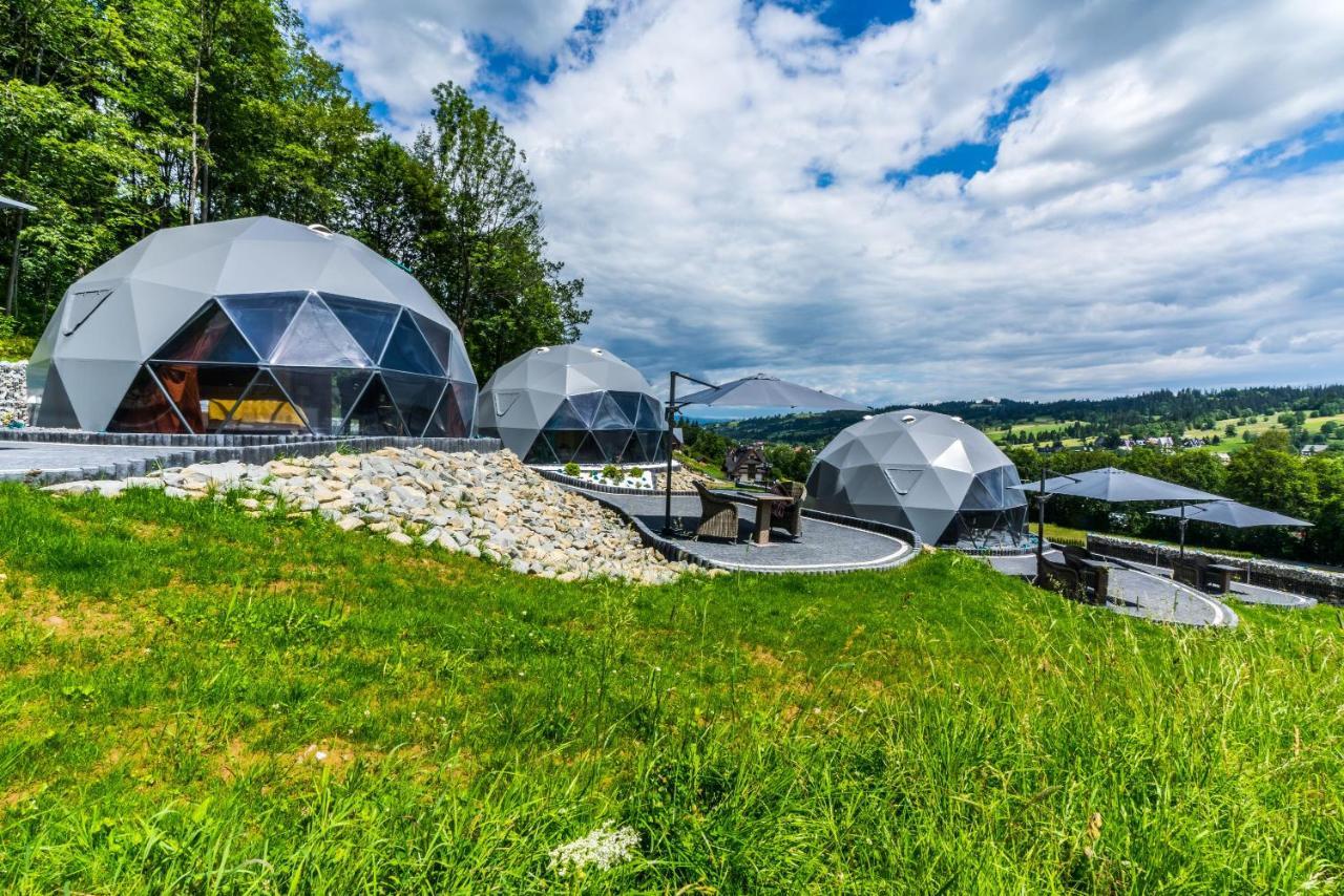 Отель Glamp Royal Бялы-Дунаец Экстерьер фото