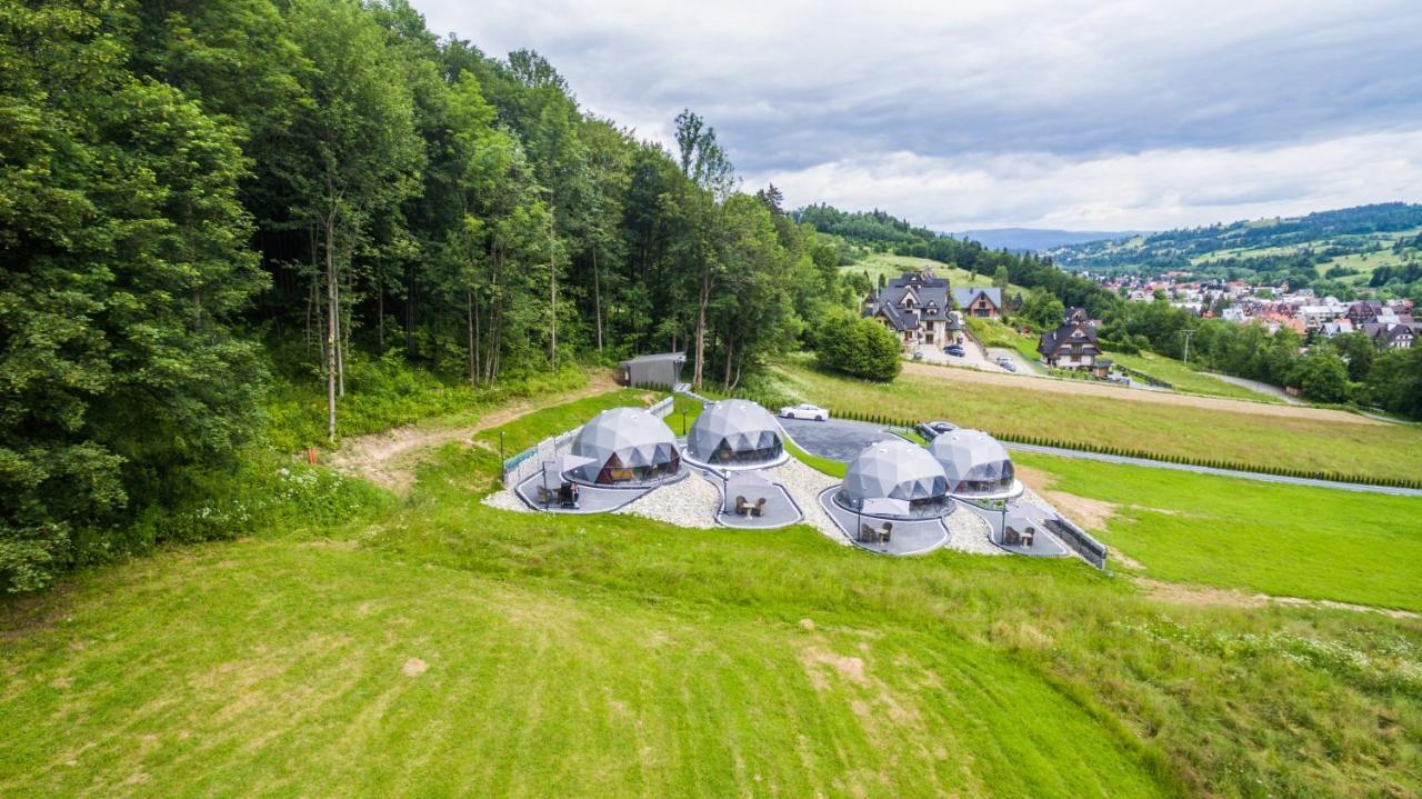 Отель Glamp Royal Бялы-Дунаец Экстерьер фото